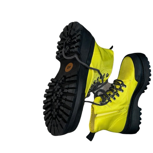 NEW Steve Madden Timbor Lace Up Bootie Yellow SZ-8 - Picture 6 of 6